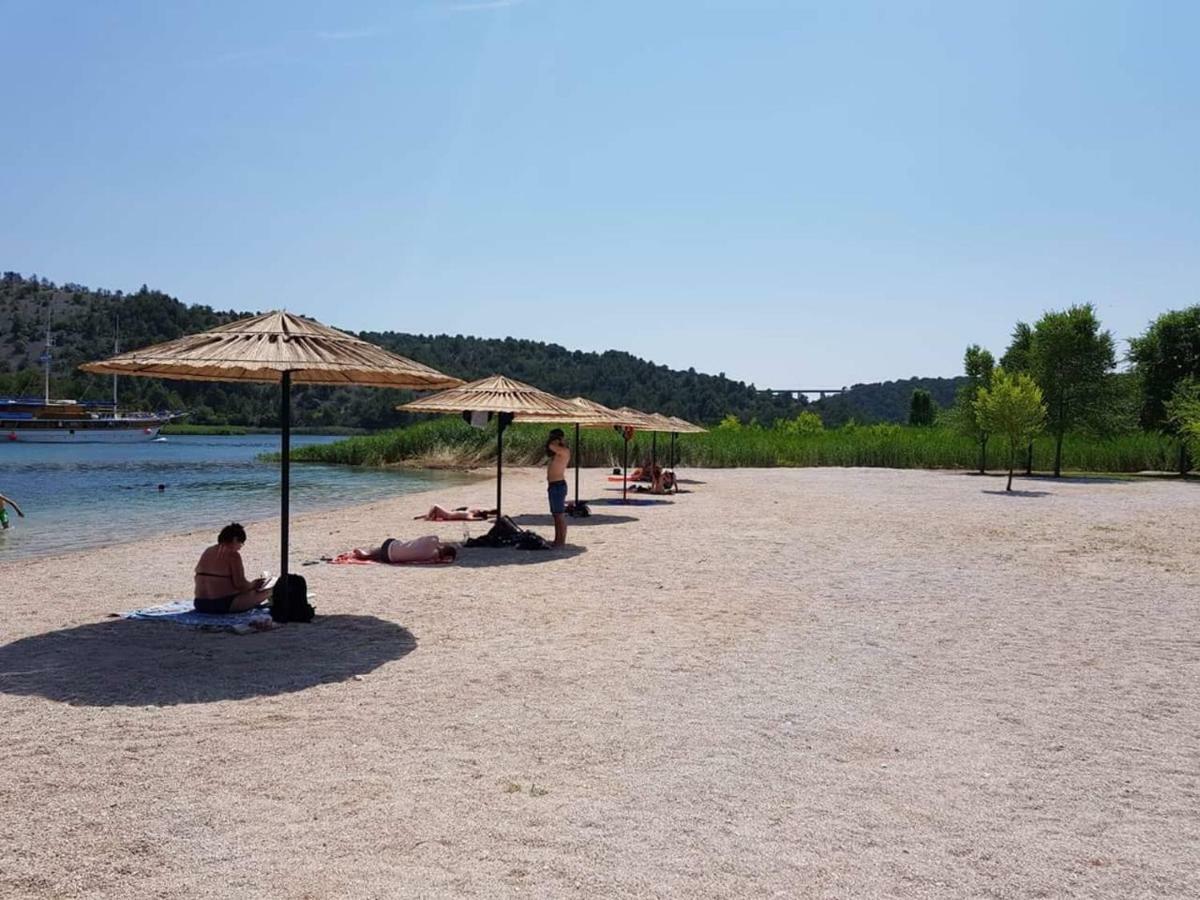 Villa Scolopax Rusticola Skradin With Heated Pool المظهر الخارجي الصورة